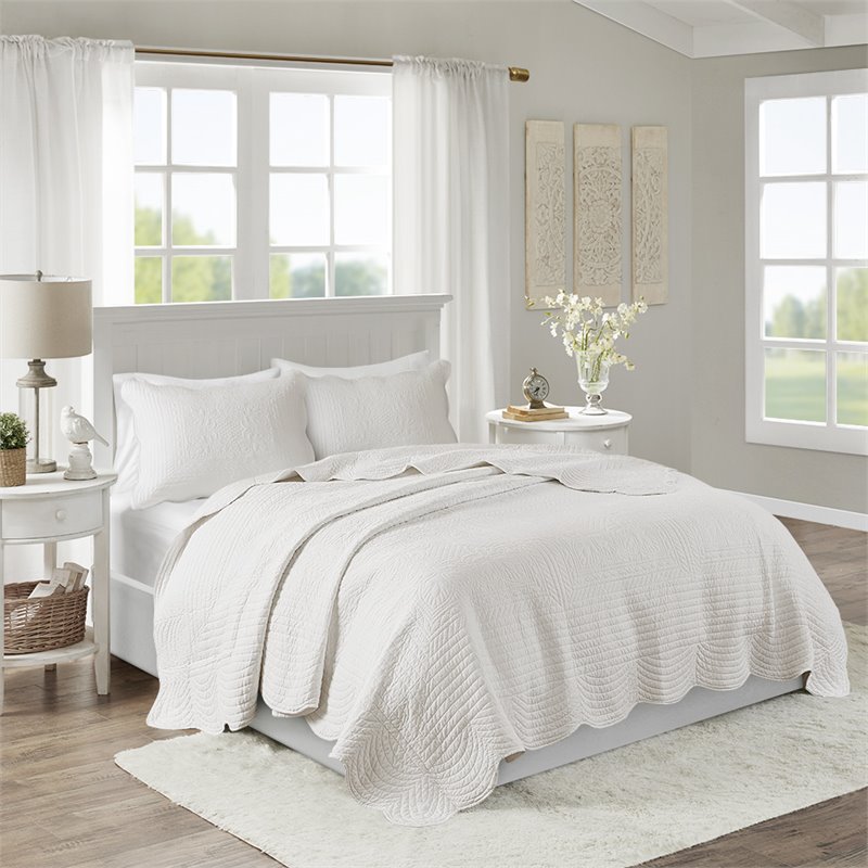 Pemberly Row 3-Piece Polyester Microfiber Coverlet Set - White
