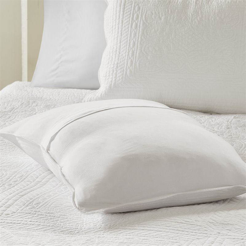 Pemberly Row 3-Piece Polyester Microfiber Coverlet Set - White
