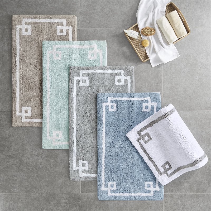 Pemberly Row 100 Percent Cotton Tufted Bath Rug in Blue Finish