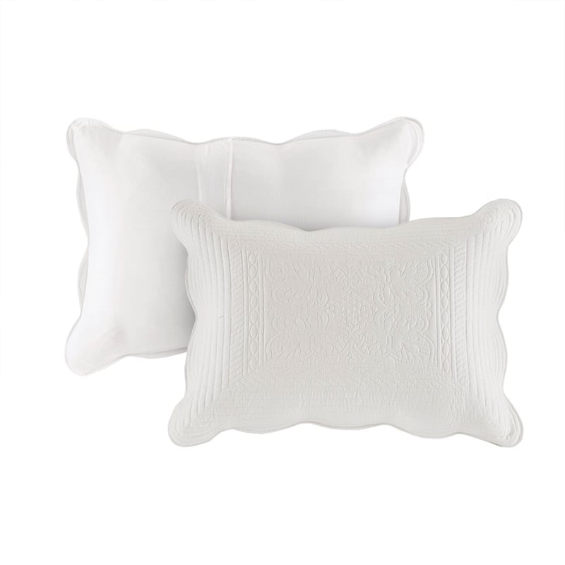 Pemberly Row 3 Piece Reversible Scalloped Edge Quilt Set in White