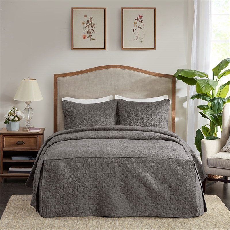 Pemberly Row 3-Piece Fabric Fitted Bedspread Set in Charcoal