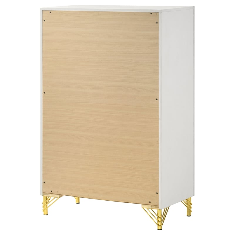 Pemberly Row 5-drawer Wood Rectangular Bedroom Chest in White