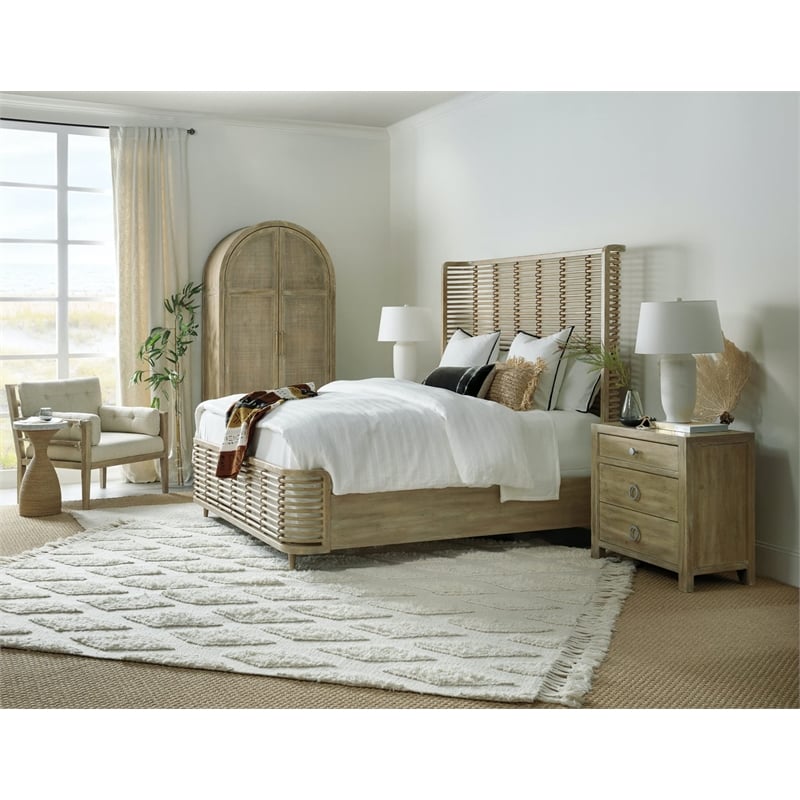 Pemberly Row Transitional Bedroom Hand-tied Jute Rope King Rattan Bed