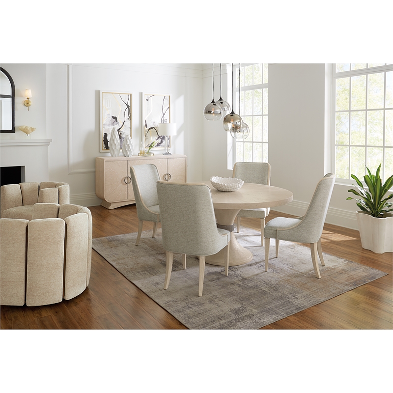 Pemberly Row Transitional Chic Round Pedestal Base Wood Dining Table in Natural