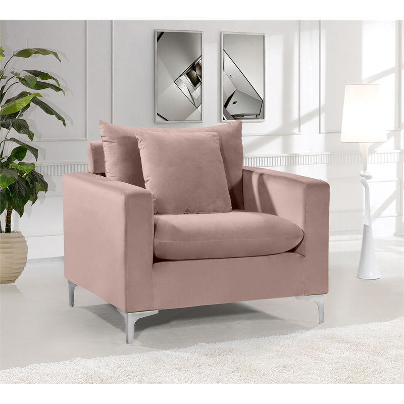 Pemberly Row Contemporary Upholstered Velvet Accent Chair in Pink