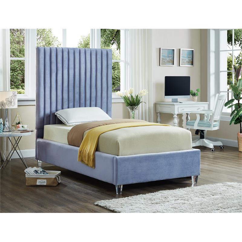 Pemberly Row Modern Solid Wood Tufted Velvet Twin Bed in SKy Blue
