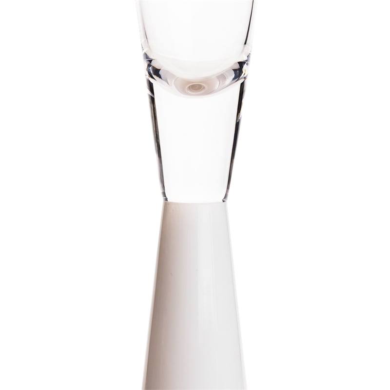 Pemberly Row Transitional White Champagne Glasses - Set of 4