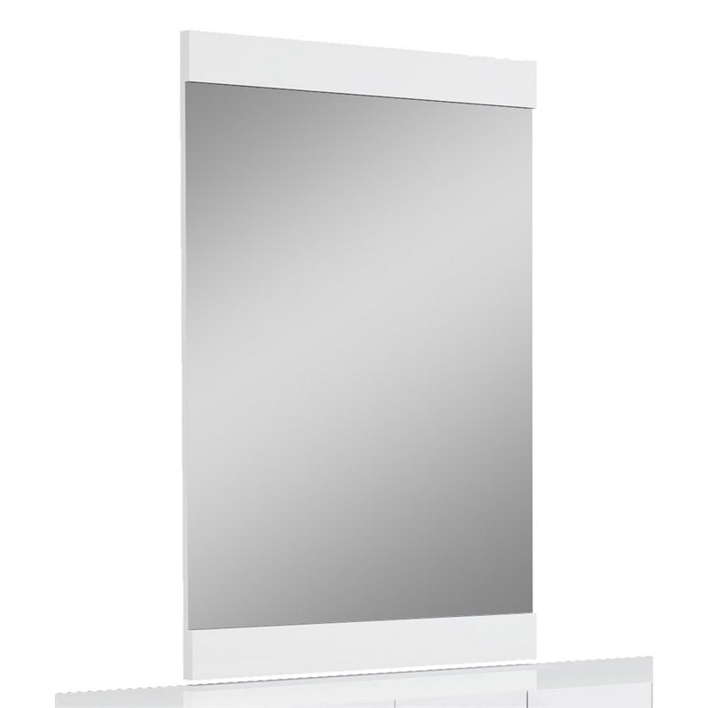 Pemberly Row Contemporary Lacquer Wood Mirror in Gloss White