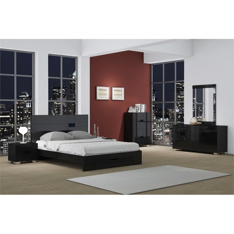 Pemberly Row Contemporary 4-Piece Wood Queen Bedroom Set in Black
