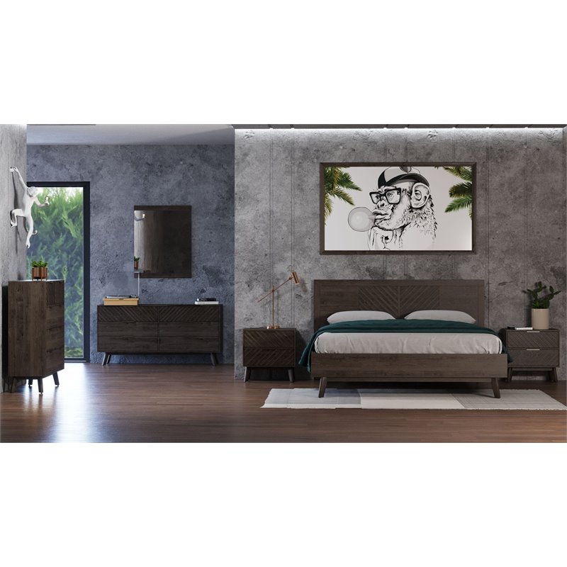 Pemberly Row 79x84
