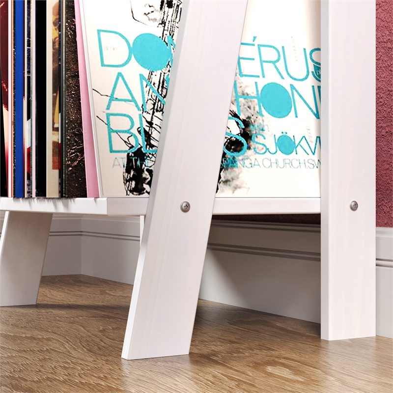 Pemberly Row Modern Solid Wood 3-Shelves Ladder Bookcase in White