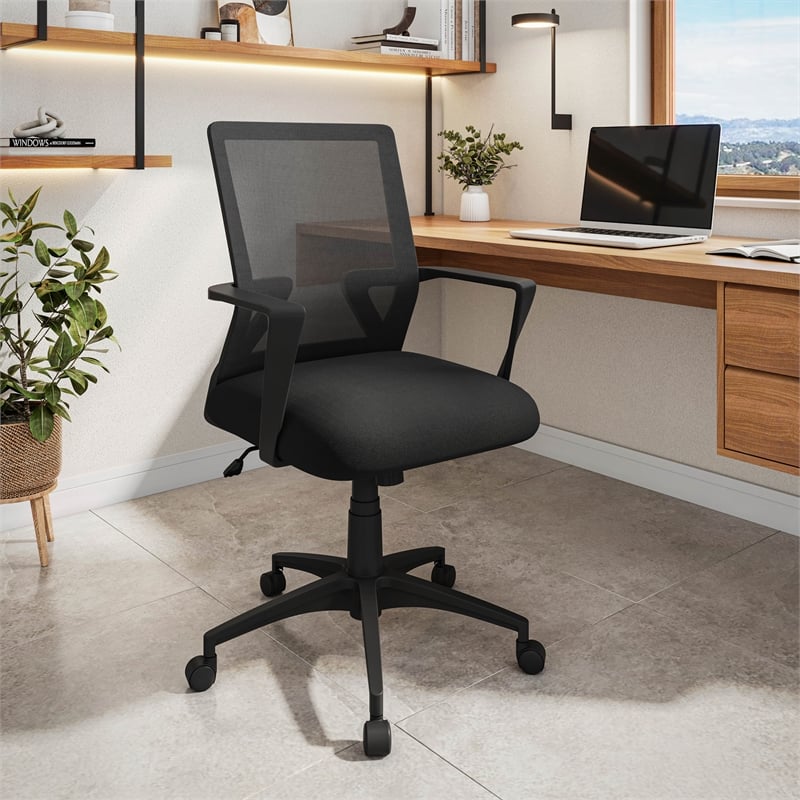 Pemberly Row Ergonomic Black Mesh Office Chair with Adjustable Height