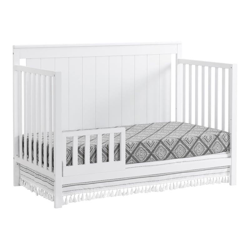 Pemberly Row Modern Wood Toddler Guard Rail in Snow White Finish