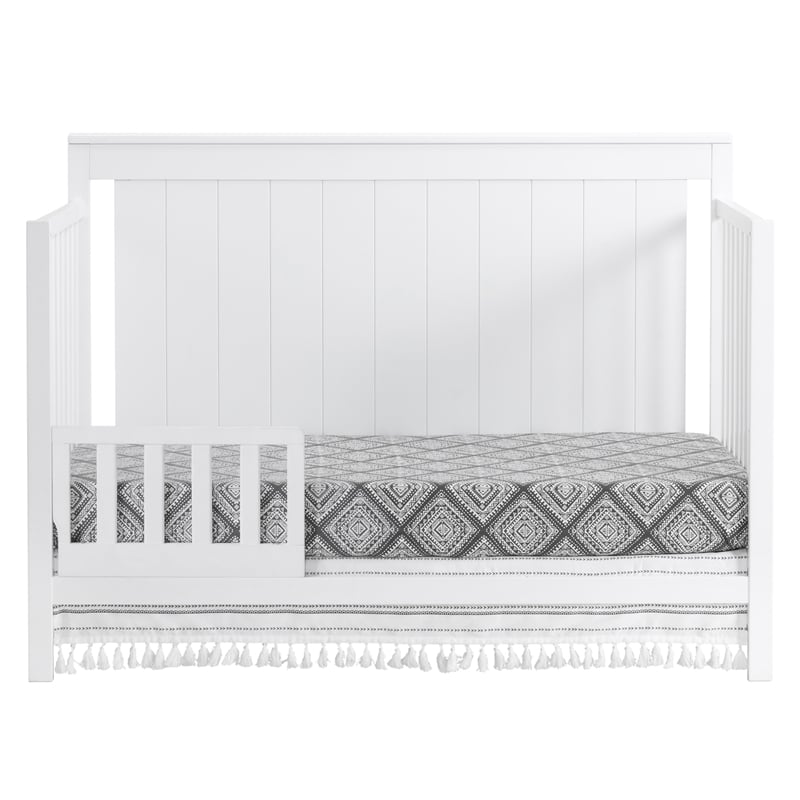 Pemberly Row Modern Wood Toddler Guard Rail in Snow White Finish