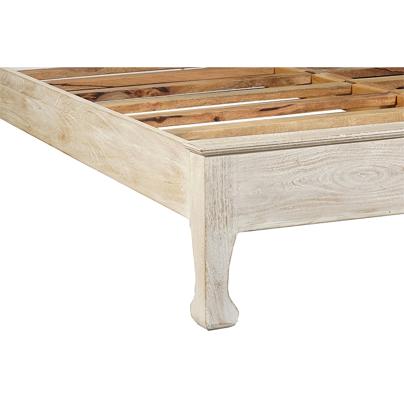 Pemberly Row Traditional Floral Carved Solid Wood Queen Bed in White