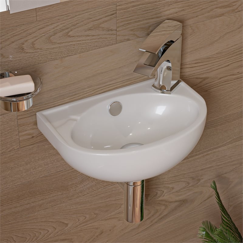 Pemberly Row Contemporary Polished Chrome Single Lever Bathroom Faucet