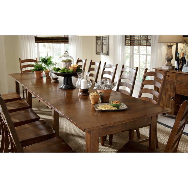 Pemberly Row Transitional Wood Extendable Dining Table in Rustic Amber