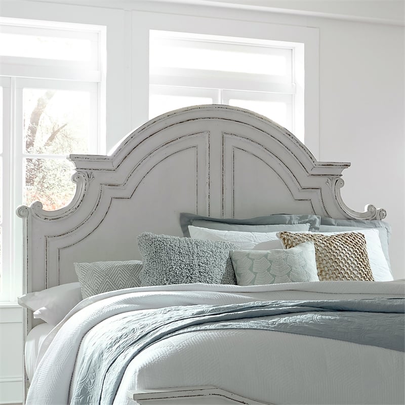 Pemberly Row Contemporary Magnolia Manor White Queen Panel Bed
