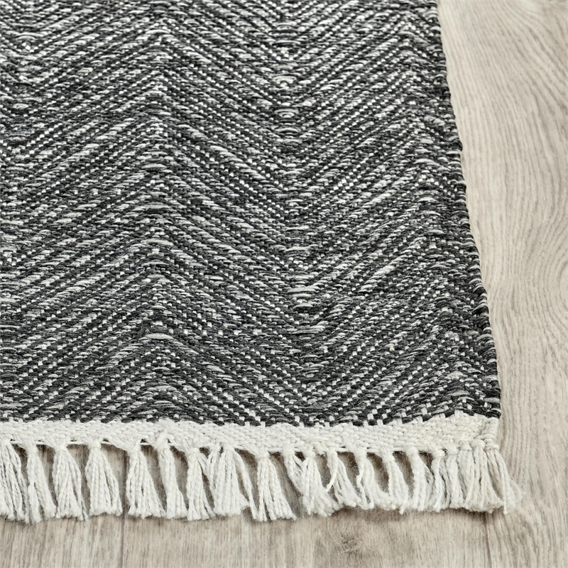 Pemberly Row 24 x 36