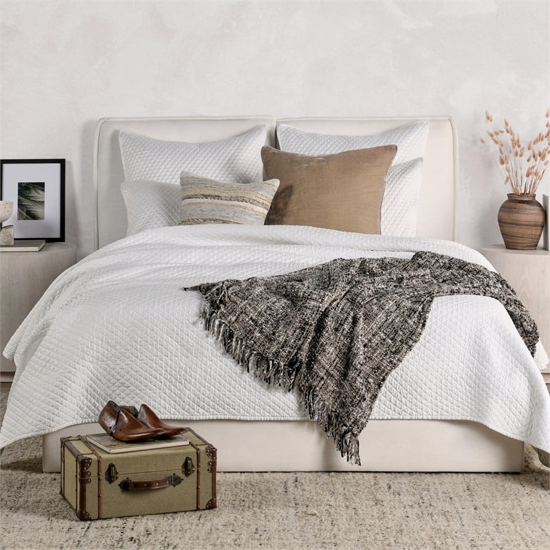 Pemberly Row 98x94