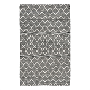 Pemberly Row 60 x 96&quot Lattice Polyester Fabric Accent Rug in Black/Ivory