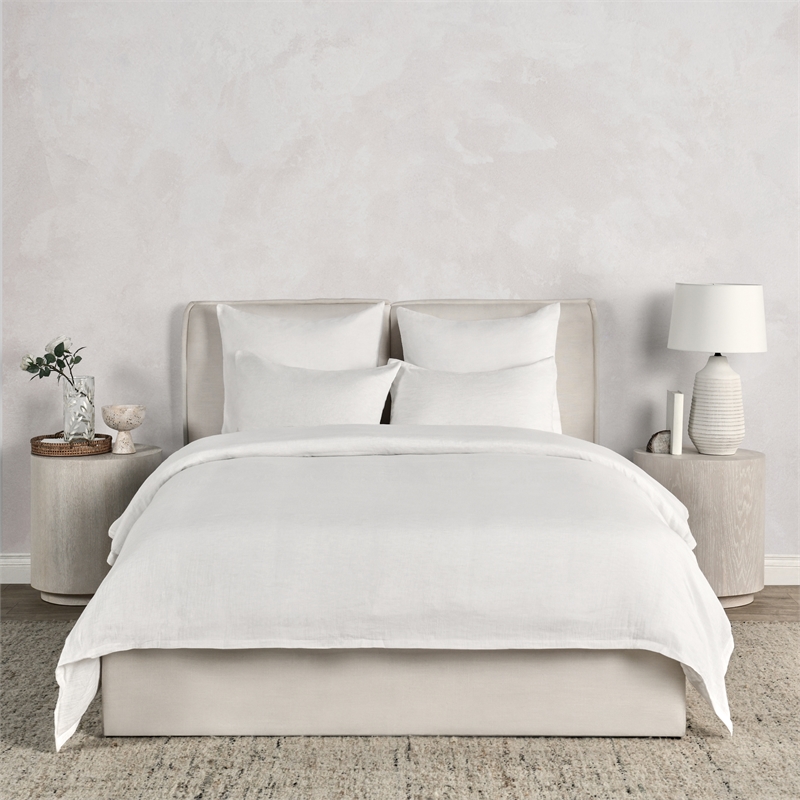 Pemberly Row Transitional Linen Cashmere Fabric Queen White Duvet