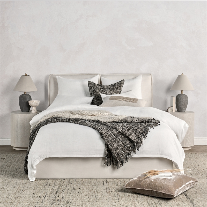 Pemberly Row Transitional Linen Cashmere Fabric Queen White Duvet