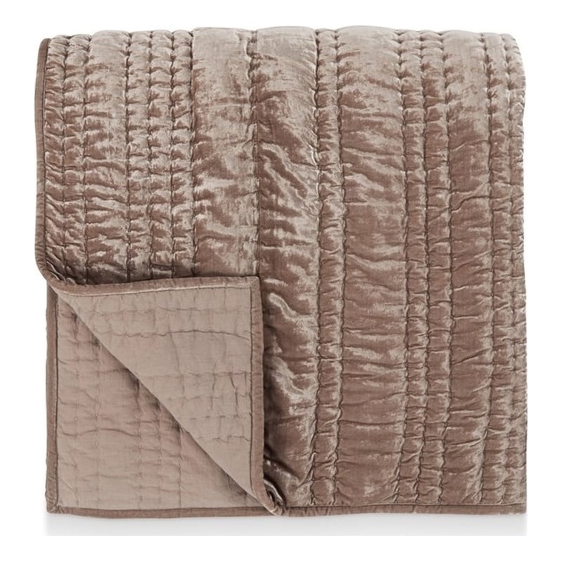 Pemberly Row Modern Transitional Desert Taupe King Nylon Quilt