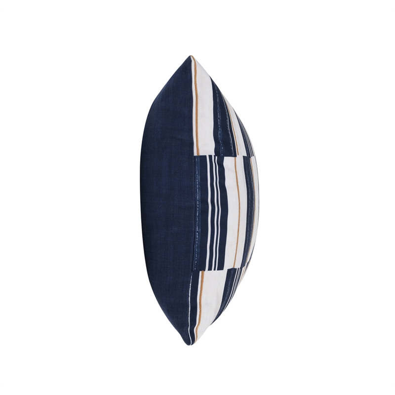 Pemberly Row Modern Transitional 20x20 Fabric Throw Pillow in Blue