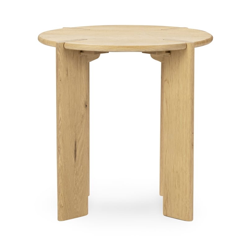 Pemberly Row Transitional Oak Wood Round End Table in Natural