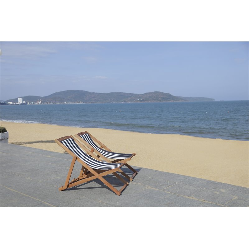 Pemberly Row Eucalyptus Wood Outdoor Sling Chair in Navy and White (Set of 2)