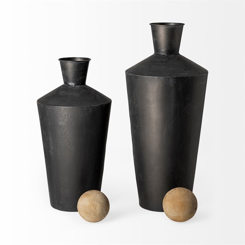 Pemberly Row Modern / Contemporary Black Metal Urns (Set of 2)