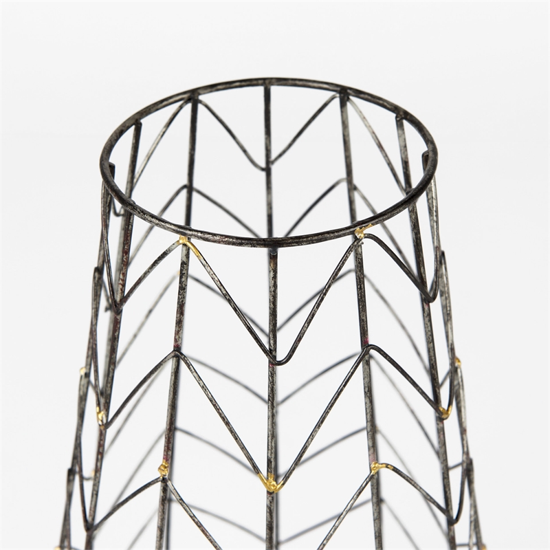 Pemberly Row Petiole Small Gold Toned Metal Table Candle Holder