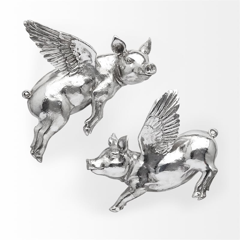 Pemberly Row Modern Farmhouse Set of 2 Silver Resin Flying Pigs