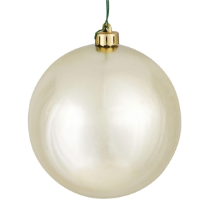 Pemberly Row 2.4&quot 4-Finish Ball Ornament Assortment in Gold (Set of 24)