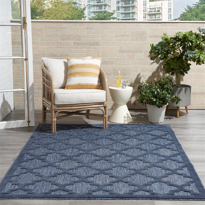 Pemberly Row Coastal Easy Care 4'x6' Navy Blue Indoor/Outdoor Rug