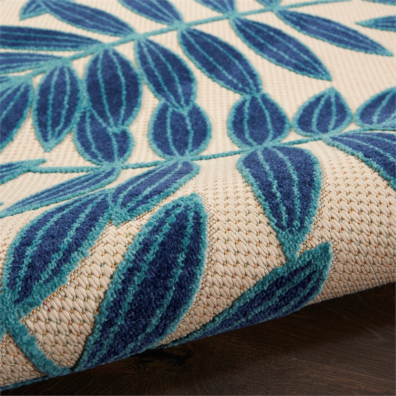 Pemberly Row Contemporary 4' Round Navy Indoor/Outdoor Plush Rug