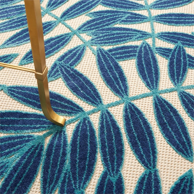 Pemberly Row Contemporary 4' Round Navy Indoor/Outdoor Plush Rug