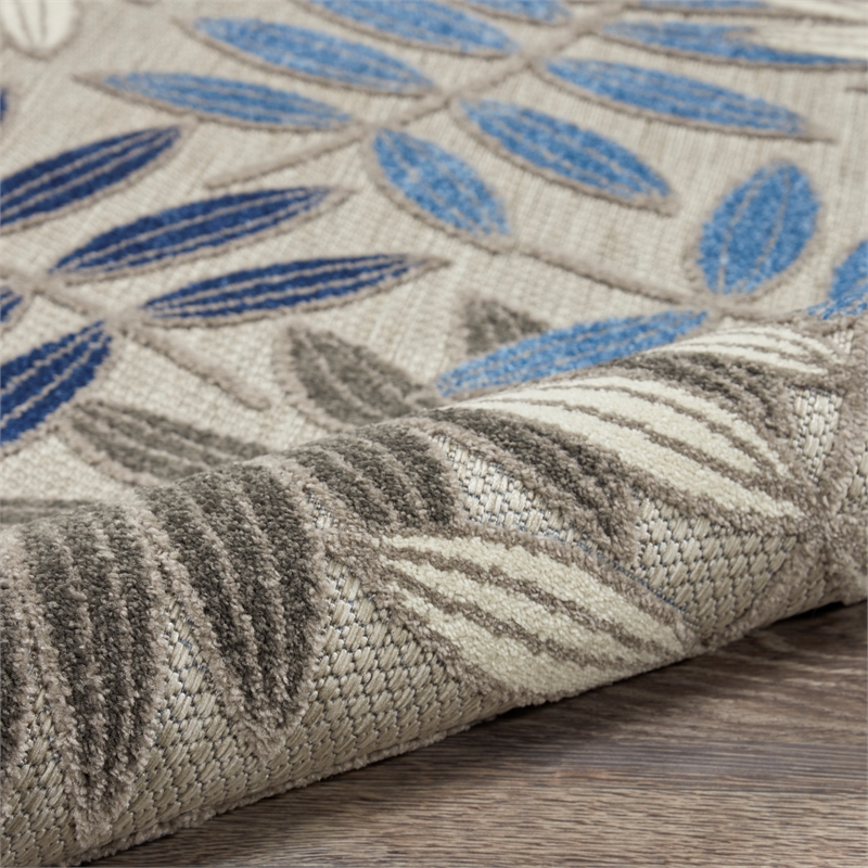 Pemberly Row Contemporary 4' Round Gray/Blue Indoor/Outdoor Rug