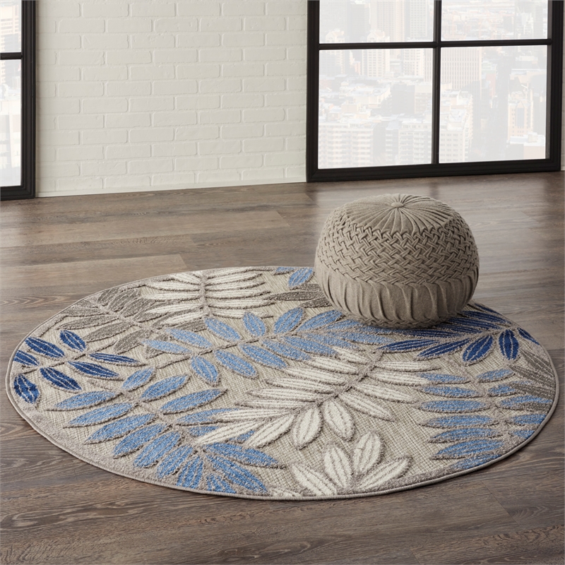 Pemberly Row Contemporary 4' Round Gray/Blue Indoor/Outdoor Rug