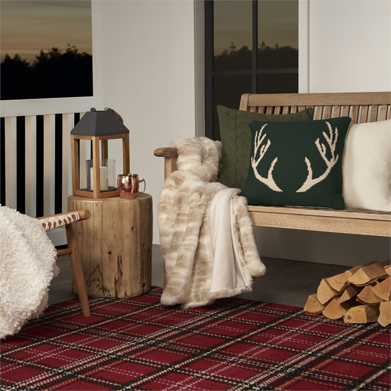 Pemberly Row Contemporary 6'x9' Red Rustic Indoor Polypropylene Rug