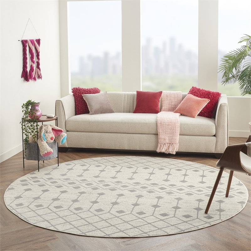 Pemberly Row 8' Round Ivory/Gray Bohemian Indoor Polypropylene Rug