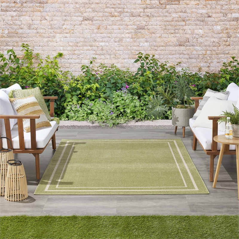 Pemberly Row 6'x9' Green Ivory Contemporary Polypropylene Rug
