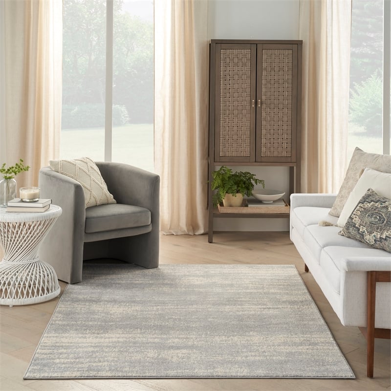 Pemberly Row Modern / Contemporary 6'x9' Grey/Beige Plush Rug