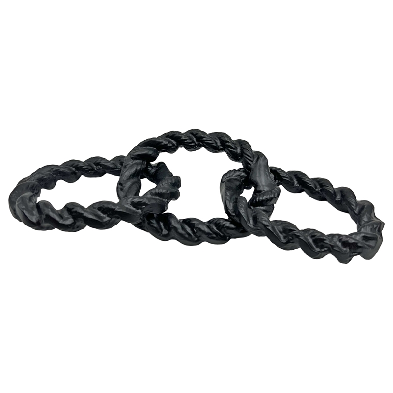 Pemberly Row Decorative Handmade Aluminum Modern Chain Sculpture in Black