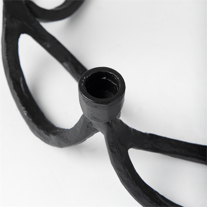 Pemberly Row Modern / Contemporary Round Candle Holder in Black