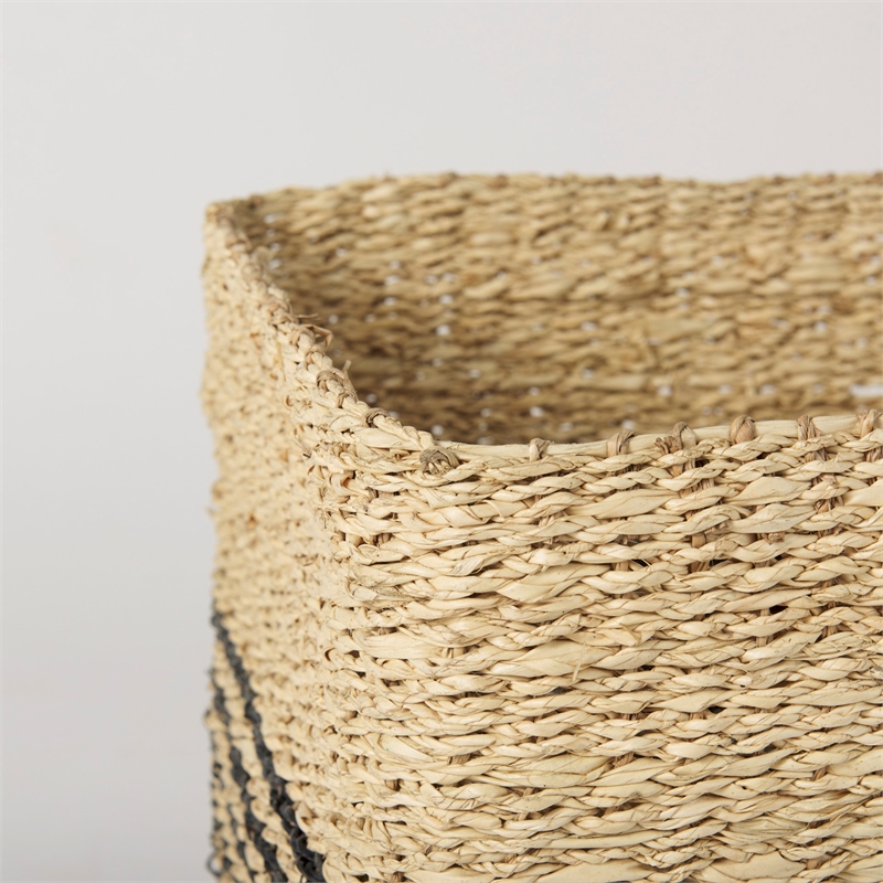 Pemberly Row Contemporary Gray Twisted Seagrass Square Basket (Set of 3)