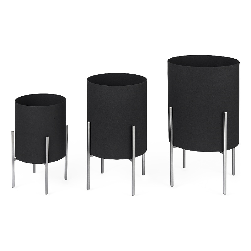 Pemberly Row Modern / Contemporary Black Plant Stands (Set of 3)