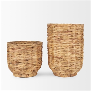 Pemberly Row Modern / Contemporary Grass Baskets (Set of 2) in Brown