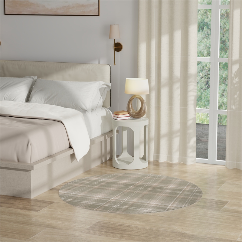 Pemberly Row Modern / Contemporary 4' Round Olive Fabric Area Rug